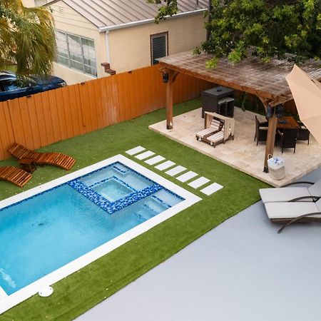 Luxury Retreat 3B ,2Ba Pool , Coral Gables Center Βίλα Μαϊάμι Εξωτερικό φωτογραφία